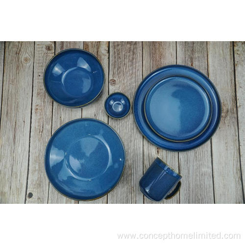 Reactive glazed stoneware dinner set in Starry blue